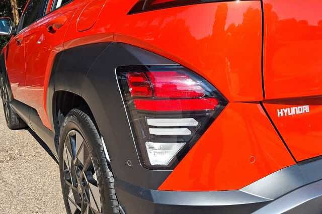 Hyundai KONA 1.6 GDi Hybrid Ultimate 5dr DCT Orange