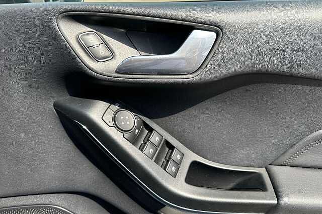 Ford Fiesta 1.0 EcoBoost Hybrid mHEV 125 Titanium X 5dr Auto