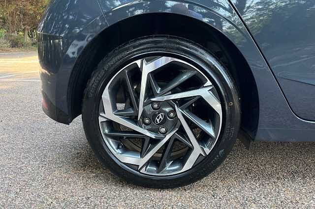 Hyundai i20 1.0T GDi 48V MHD Premium 5dr DCT