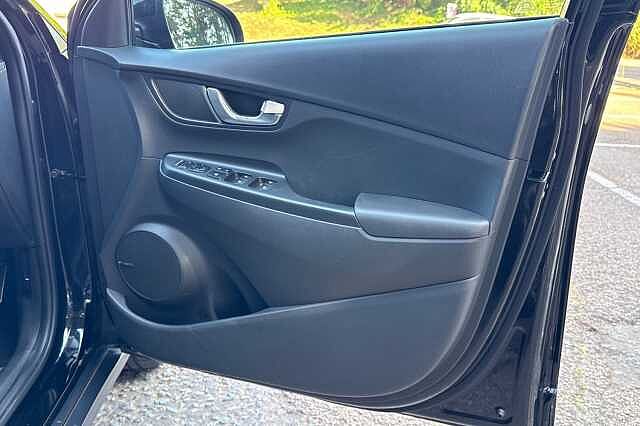 Hyundai KONA 150kW Premium 64kWh 5dr Auto Black