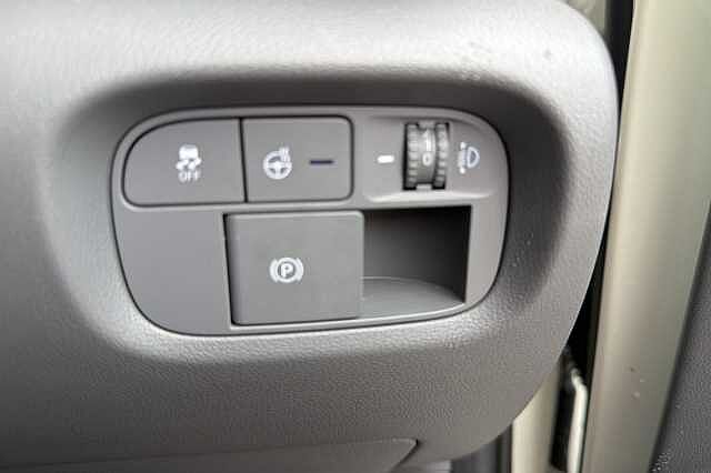 Hyundai Inster 85kW Cross 49kWh 5dr Auto