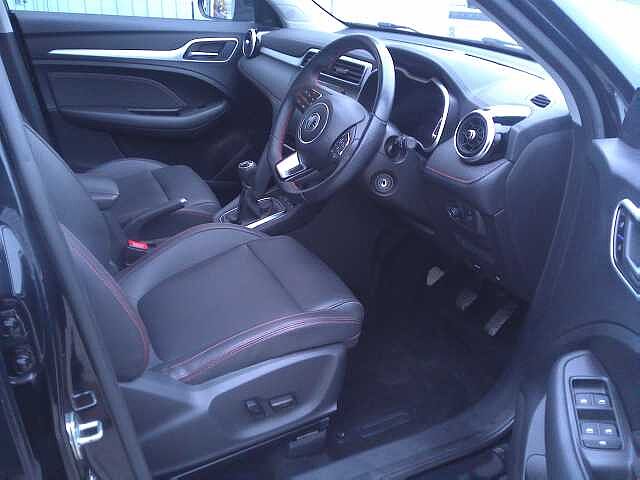 MG Zs 1.5 VTi-TECH Exclusive 5dr