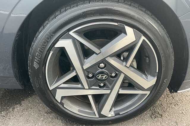 Hyundai i20 1.0T GDi Premium 5dr DCT