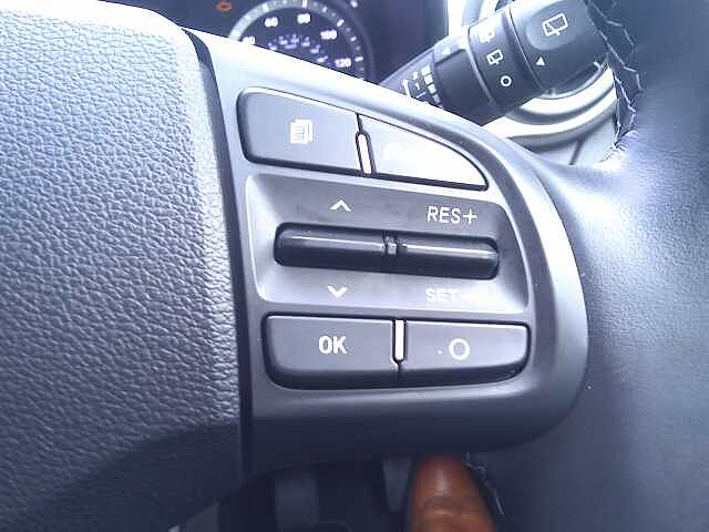 Hyundai i10 1.0 MPi Premium 5dr
