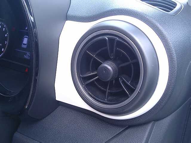 Hyundai i10 1.0 MPi Premium 5dr