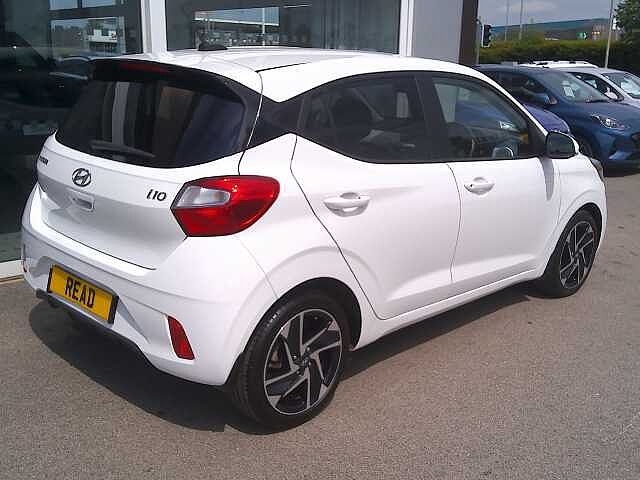Hyundai i10 1.0 MPi Premium 5dr