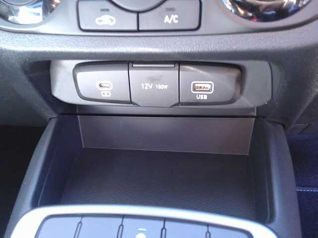 Hyundai i10 1.0 [63] Advance 5dr Auto [Nav]