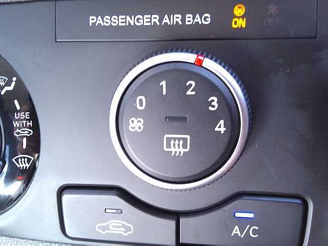 Hyundai i10 1.2 Advance 5dr Auto