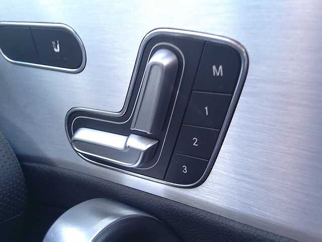 Mercedes-Benz Cla 180 AMG Line Premium Plus 4dr Tip Auto