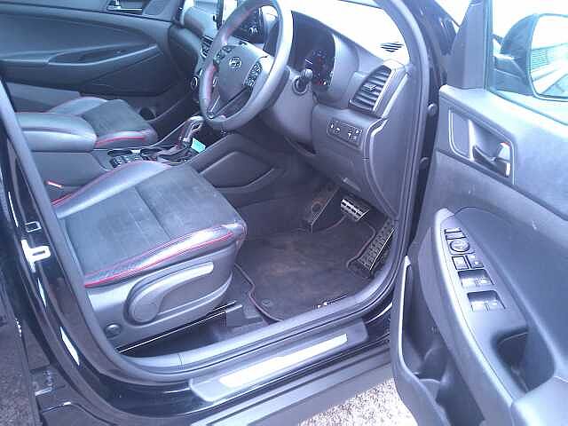 Hyundai TUCSON 1.6 CRDi 48V MHD 136 N Line 5dr 2WD