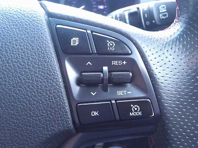 Hyundai TUCSON 1.6 CRDi 48V MHD 136 N Line 5dr 2WD Phantom Black