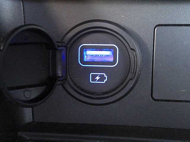 Hyundai KONA 1.6 GDi Hybrid Ultimate 5dr DCT Phantom Black