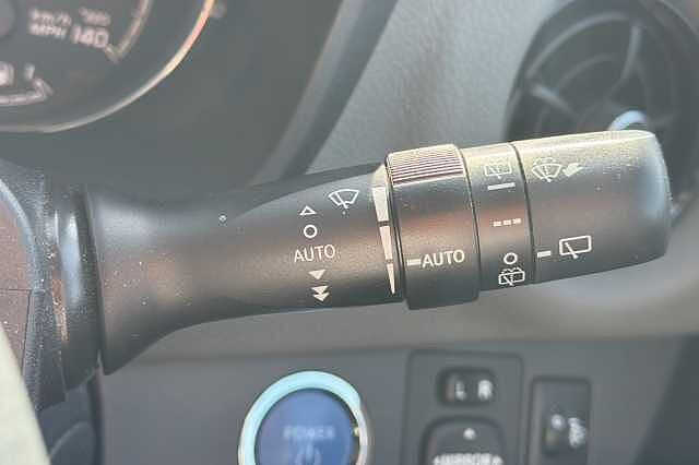Toyota Yaris 1.5 Hybrid Icon 5dr CVT