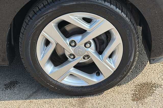 Hyundai i10 1.0 MPi SE Connect 5dr Auto