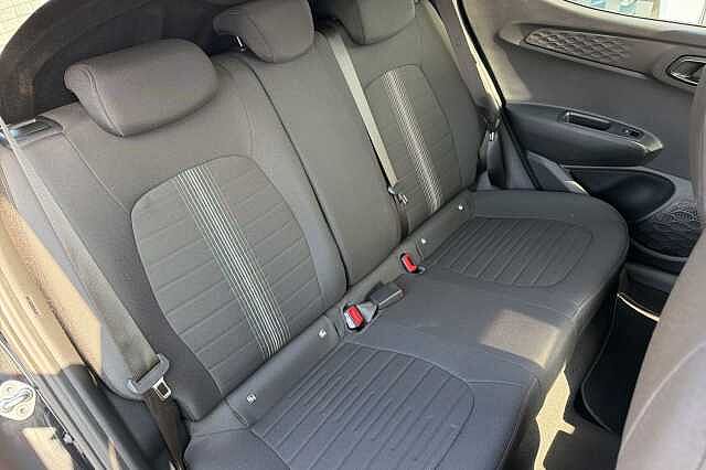Hyundai i10 1.0 MPi SE Connect 5dr Auto