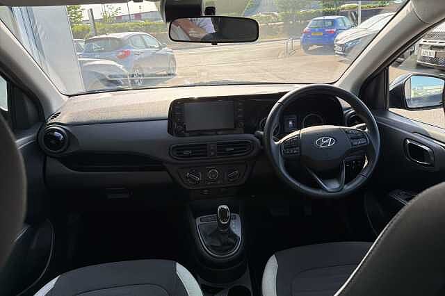 Hyundai i10 1.0 MPi SE Connect 5dr Auto