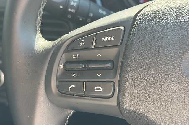 Hyundai i10 1.0 MPi SE Connect 5dr Auto