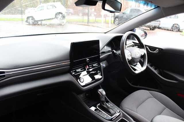 Hyundai IONIQ HYBRID Premium 1.6 HEV DCT Intense Blue
