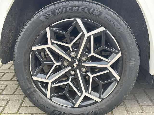 Hyundai TUCSON N Line 1.6 230PS HEV WHITE