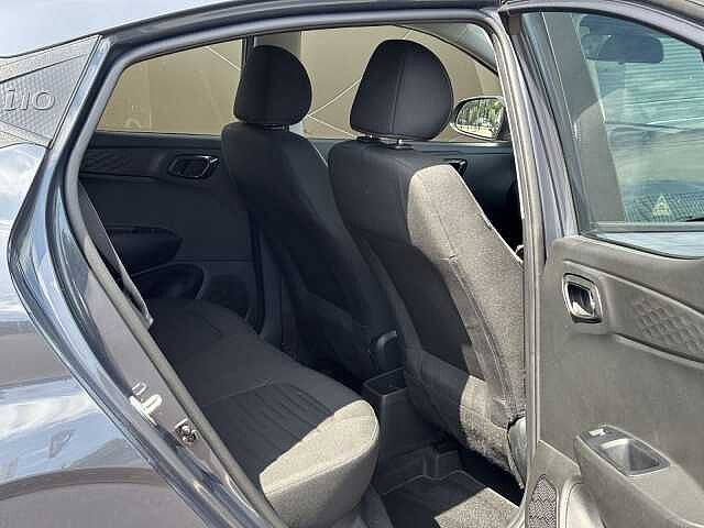 Hyundai i10 SE 1.0 MPI 66PS MT