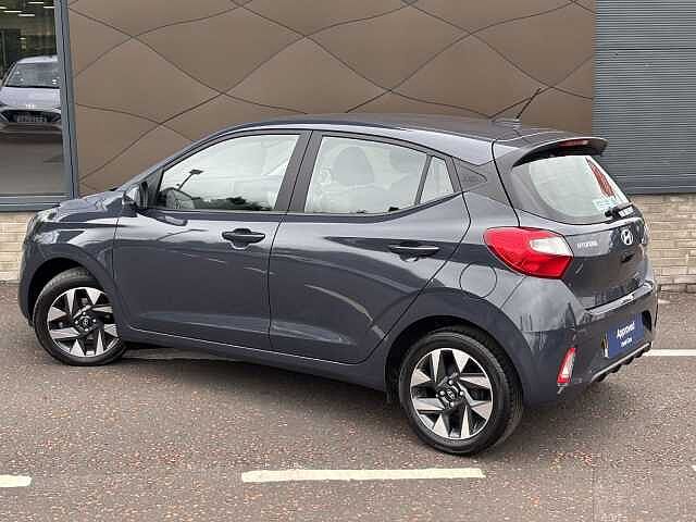 Hyundai i10 Advance 1.0 67PS AMT