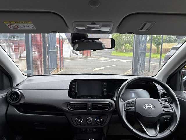 Hyundai i10 Advance 1.0 67PS AMT