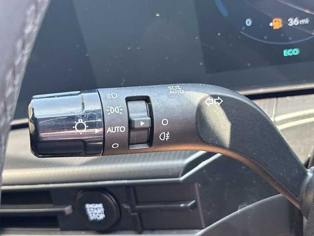 Hyundai Santa Fe Plug-in Hybrid Calligraphy PHEV 1.6 T-GDI 4WD