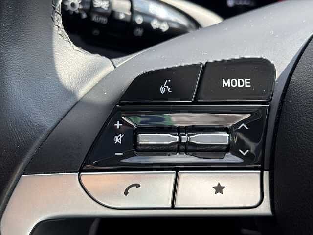 Hyundai TUCSON SE Connect 1.6 6MT