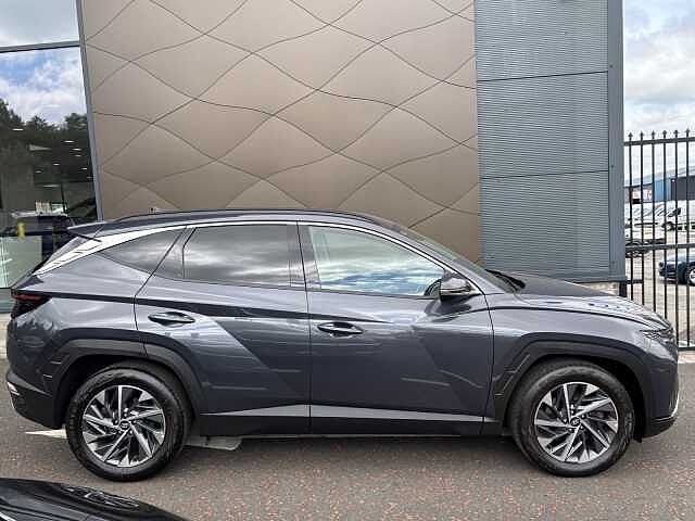 Hyundai TUCSON Premium 1.6 150PS 6MT GREY