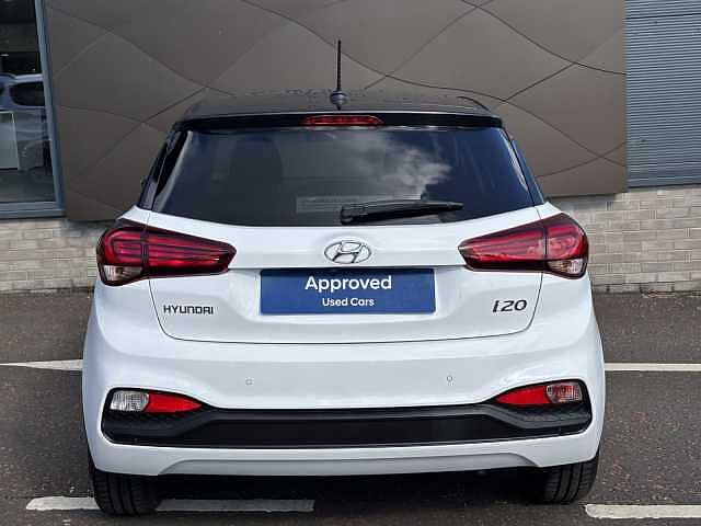Hyundai i20 Play 1.2 84PS 6MT