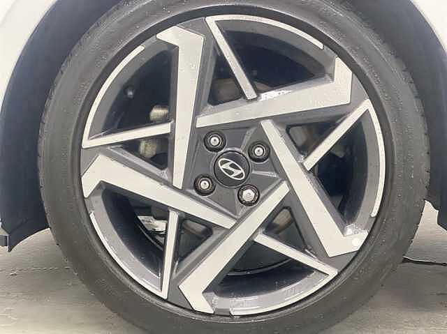 Hyundai I20 1.0T GDi Premium 5dr DCT