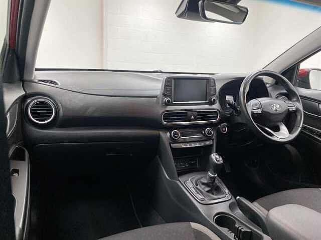 Hyundai KONA 1.0T GDi Blue Drive Premium 5dr RED