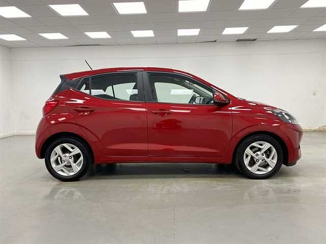 Hyundai I10 1.0 MPi SE Connect 5dr RED
