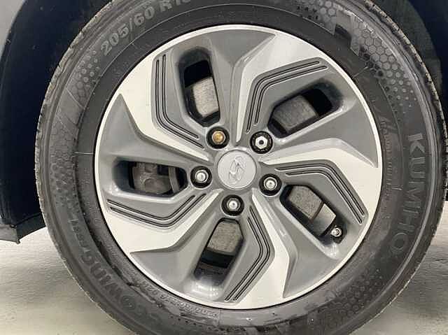 Hyundai KONA 1.6 GDi Hybrid SE Connect 5dr DCT WHITE