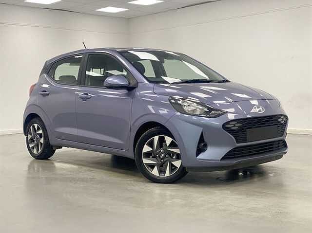 1.0 [63] Advance 5dr [Nav]