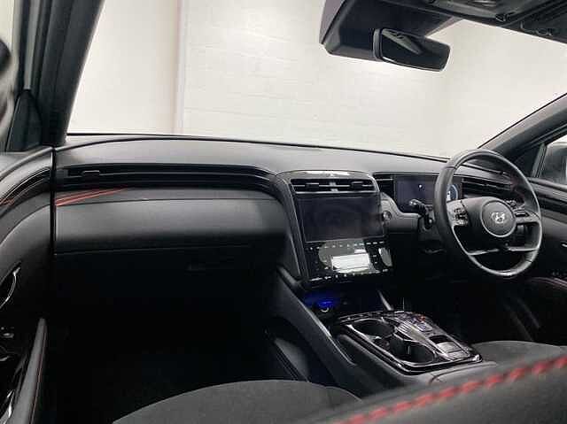 Hyundai TUCSON 1.6 TGDi Plug-in Hybrid N Line 5dr 4WD Auto WHITE