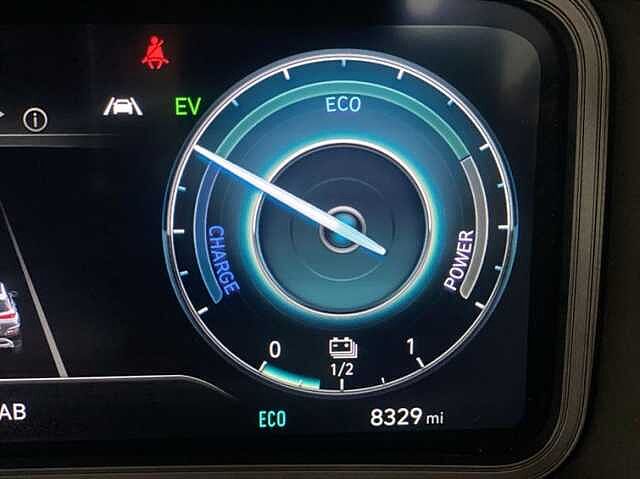 Hyundai KONA 1.6 GDi Hybrid Ultimate 5dr DCT RED