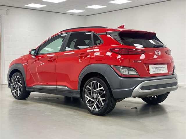 Hyundai KONA 1.6 GDi Hybrid Ultimate 5dr DCT RED