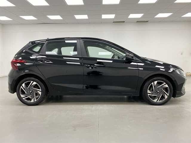 Hyundai I20 1.0T GDi 48V MHD SE Connect 5dr BLACK