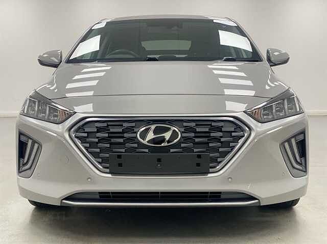 Hyundai IONIQ 1.6 GDi Hybrid Premium SE 5dr DCT