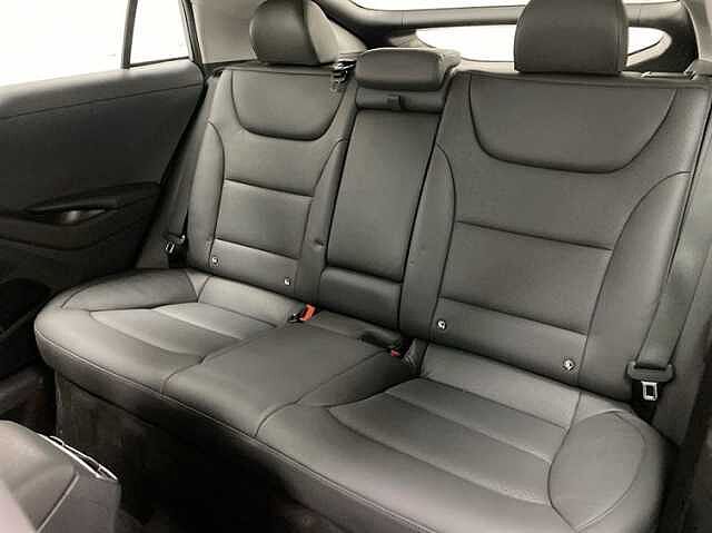 Hyundai IONIQ 1.6 GDi Hybrid Premium SE 5dr DCT