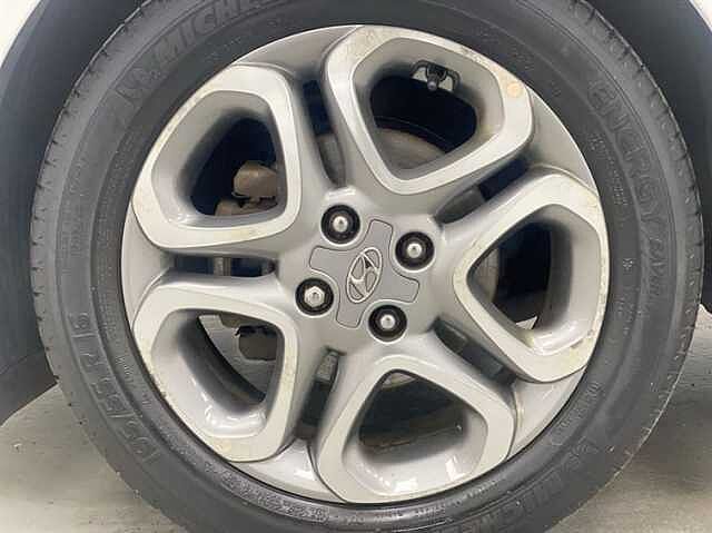 Hyundai I20 1.2 MPi Premium Nav 5dr