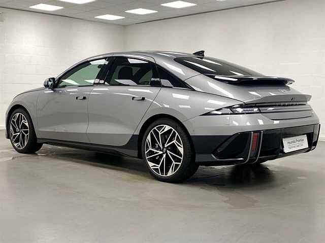 Hyundai IONIQ 6 168kW Premium 77kWh 4dr Auto SILVER
