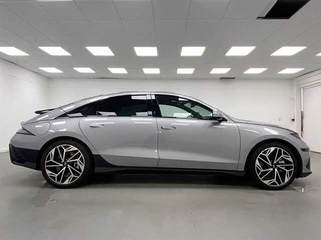 Hyundai IONIQ 6 168kW Premium 77kWh 4dr Auto SILVER