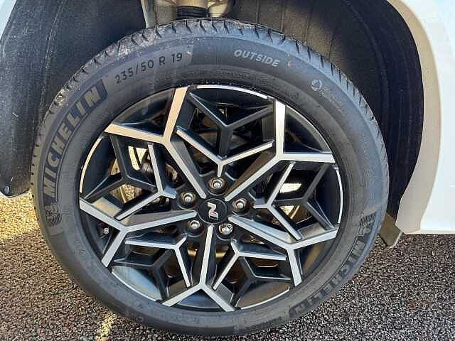 Hyundai TUCSON 1.6 TGDi Hybrid 230 N Line 5dr 2WD Auto White