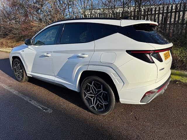 Hyundai TUCSON 1.6 TGDi Hybrid 230 N Line 5dr 2WD Auto White