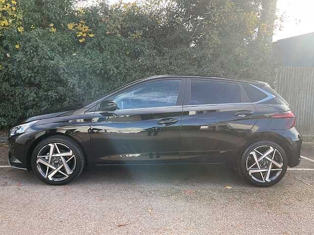 Hyundai I20 1.0T GDi Premium 5dr DCT Phantom Black