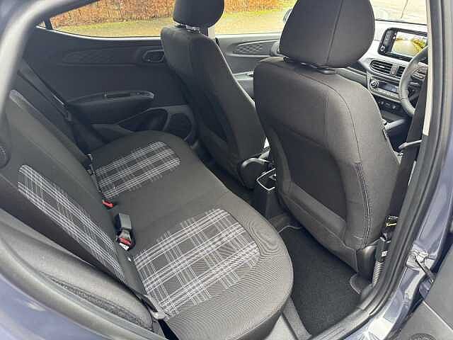 Hyundai I10 1.2 [79] Premium 5dr Auto [Nav] Aurora Grey