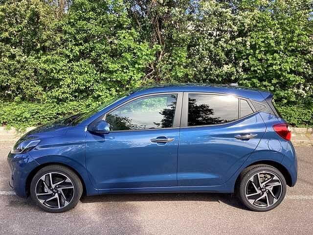 Hyundai i10 1.2 [79] Premium 5dr Auto [Nav]