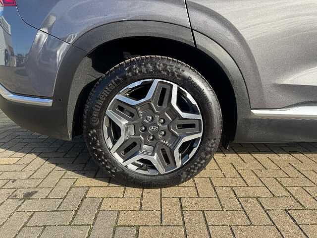 Hyundai SANTA FE 1.6 TGDi Hybrid Ultimate 5dr 4WD Auto Magnetic Grey